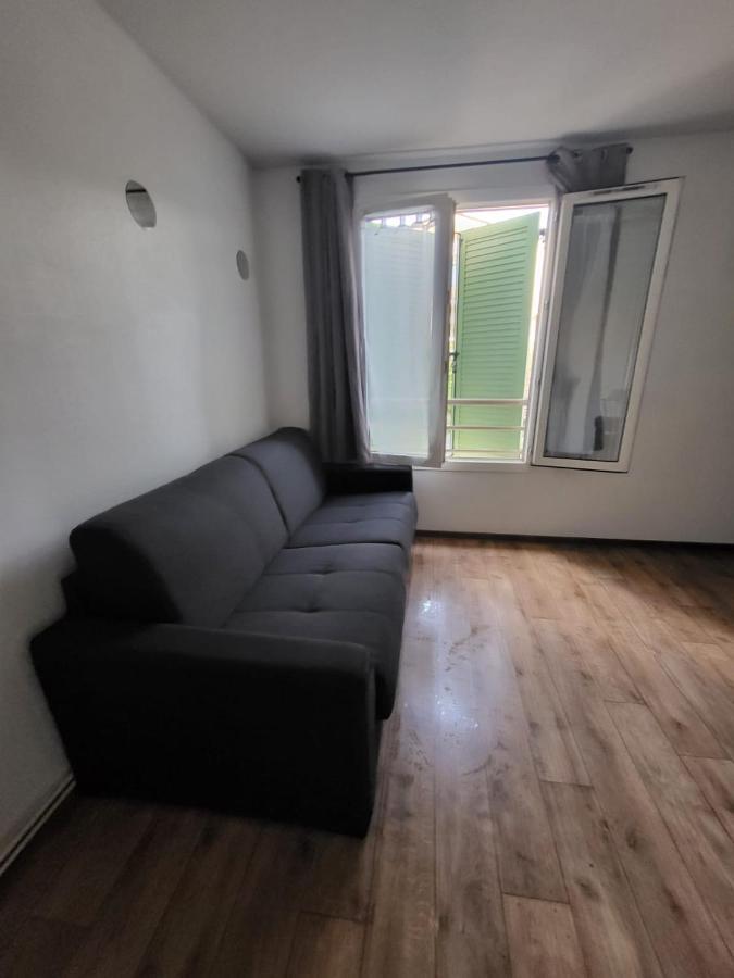 Studio Refait A Neuf Apartment Fréjus Екстериор снимка